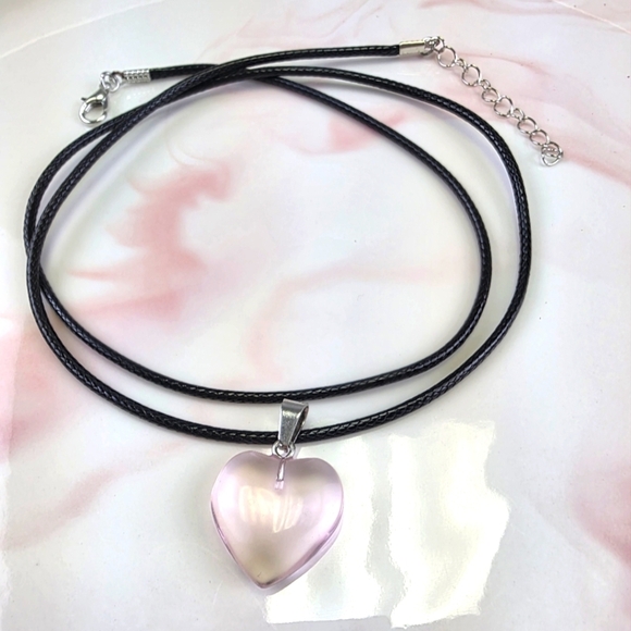 Natural Stone Heart Pendant Necklace​ - Picture 1 of 1